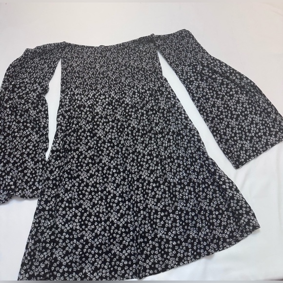 Lulus Picking Daisies Flower Dress Boho Floral Fairycore Skater Bell Sleeves - Picture 3 of 9